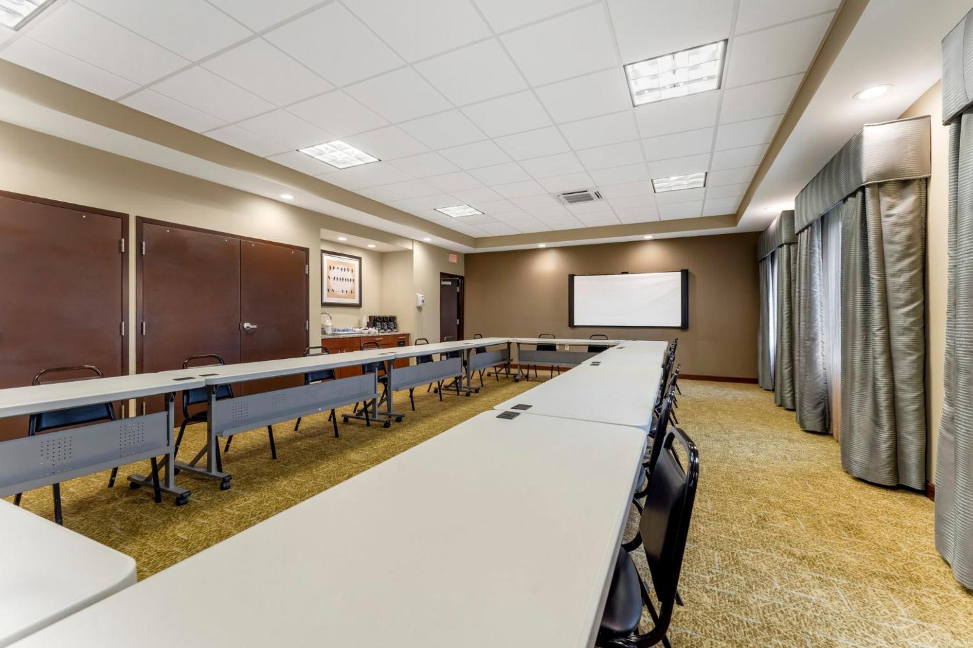 Warrendale Staybridge Suites - Pittsburgh-Cranberry Township By Ihg מראה חיצוני תמונה